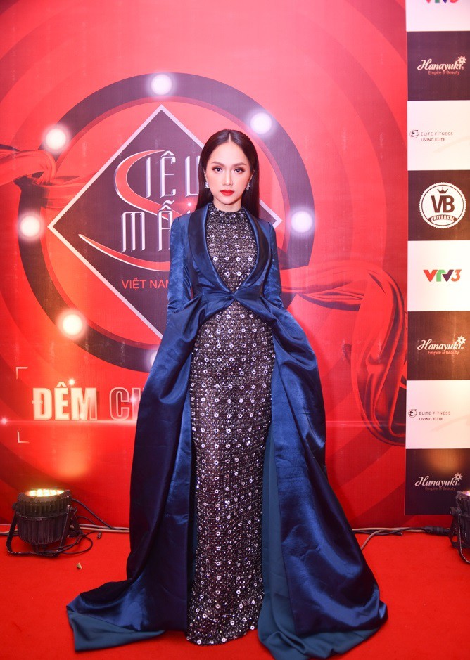 Chung kết Si&ecirc;u mẫu Việt Nam 2018: Kỳ Duy&ecirc;n thua đậm trước Hương Giang - Ảnh 6.