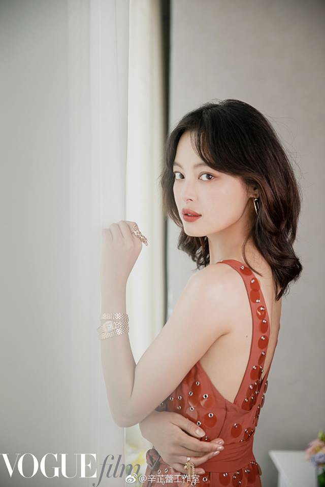 Tân Chỉ Lôi: Từ 8 năm mờ nhạt mang danh bản sao Song Hye Kyo đến mỹ nhân đẹp và ác nhất hậu cung của Hoắc Kiến Hoa - Ảnh 9.