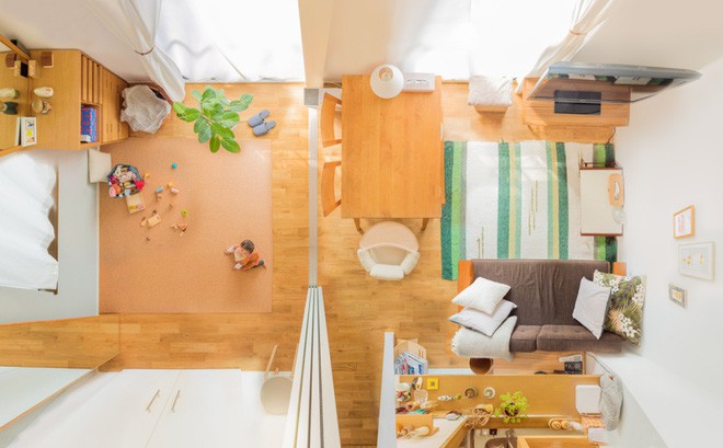 Gia đình 3 người ở Nhật sống thoải mái trong căn hộ siêu nhỏ nhờ cách bài trí thông minh - Ảnh 2.
