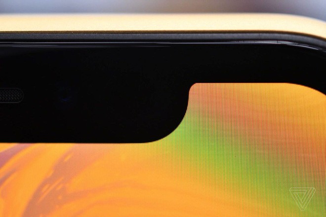 Trên tay iPhone Xr: Màu đỏ và cam rất nổi bật, viền màn hình hơi dày do dùng màn LCD - Ảnh 1.