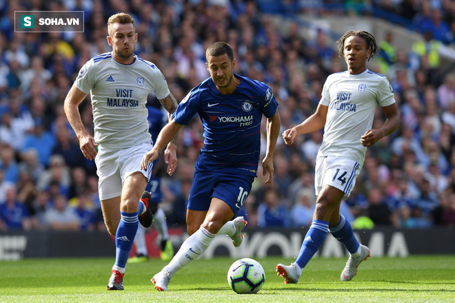 Hazard lập hat-trick, Chelsea đánh chiếm ngôi đầu từ tay Liverpool - Ảnh 2.