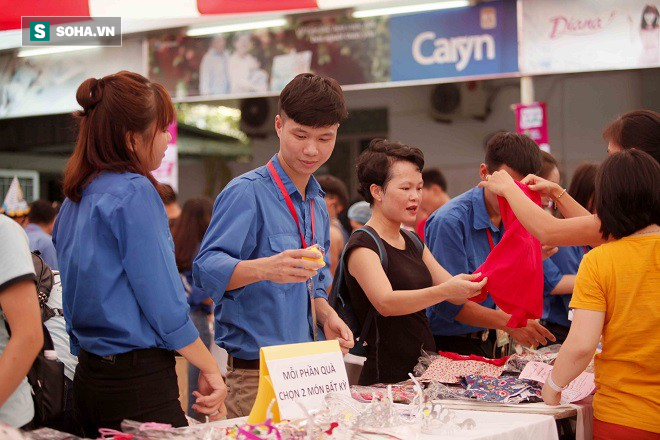 Mang Trung thu Hồng đến với gần 2000 chiến binh nhí - Ảnh 14.