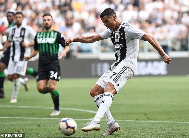 Ronaldo hạnh phúc khi “khai nòng” cho Juventus - Ảnh 1.