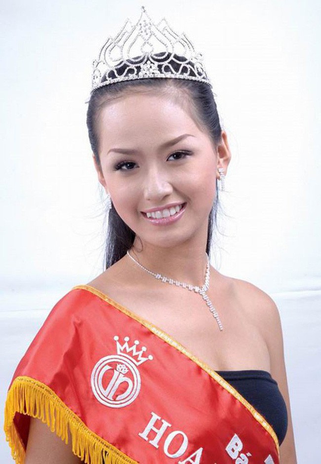 Ngoài Tân Hoa hậu Trần Tiểu Vy, những người đẹp này cũng từng đăng quang Hoa hậu Việt Nam khi mới 18 tuổi - Ảnh 3.
