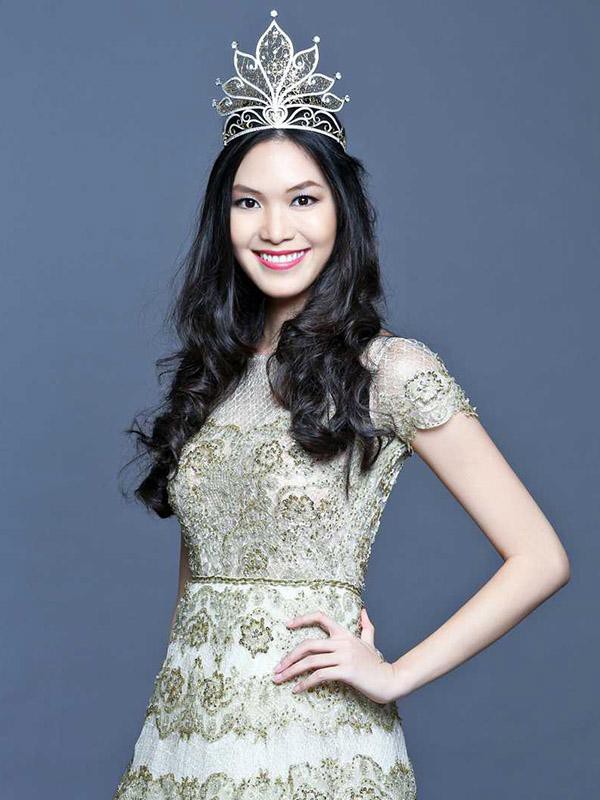 Ngoài Tân Hoa hậu Trần Tiểu Vy, những người đẹp này cũng từng đăng quang Hoa hậu Việt Nam khi mới 18 tuổi - Ảnh 7.