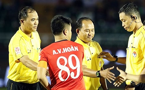 Trợ lý trọng tài V-League thiệt mạng vì tai nạn giao thông - Ảnh 1.