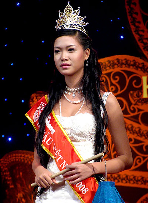 Cận cảnh mặt mộc của dàn Hoa hậu Việt Nam từ 2004 đến nay - Ảnh 11.