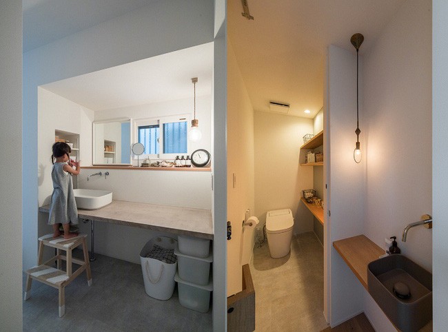 Ngôi nhà 37 năm tuổi ở Nhật được cải tạo lại vô cùng khác biệt - Ảnh 11.