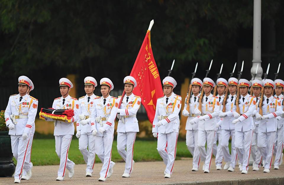 Khắp nơi treo cờ rủ Quốc tang Chủ tịch nước Trần Đại Quang