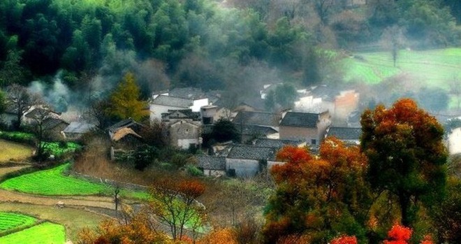 Những ngôi làng cổ cảnh sắc đẹp mê hồn nhất định phải ghé thăm vào mùa thu ở Trung Quốc - Ảnh 3.