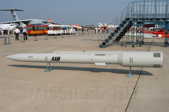 Nga trang bị tên lửa siêu âm mới cho máy bay chiến đấu - Ảnh 2.