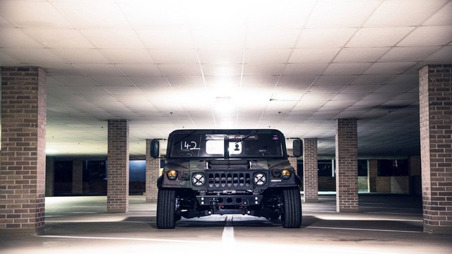 Mil-Spec Hummer H1 Track Titan: Quái vật 900 mã lực trên đường đua - Ảnh 3.