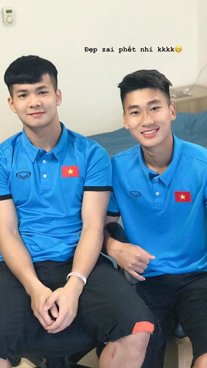 Chàng thủ môn của U19 Việt Nam điển trai, tài năng không kém Bùi Tiến Dũng - Ảnh 11.