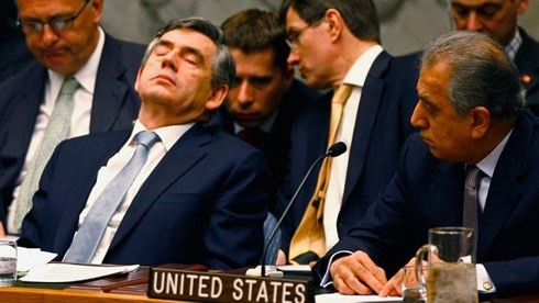 Tấm ảnh ngủ gật và cách chợp mắt ở Liên Hợp Quốc - Ảnh 6.