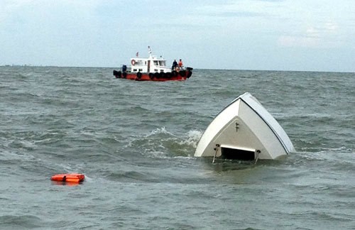 Vụ chìm tàu khiến 9 người thiệt mạng ở Sài Gòn: Đề nghị truy tố 2 giám đốc - Ảnh 1.