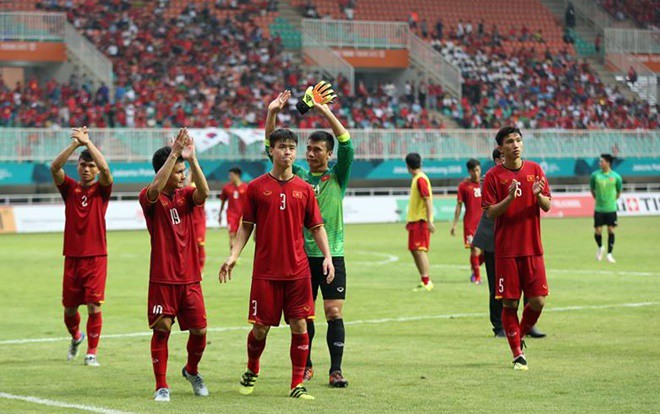 AFF Cup 2018: ĐTVN cần tỉnh táo, Thái Lan vẫn là số 1 ĐNÁ! - Ảnh 1.