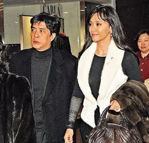 Á hậu Hong Kong bị chồng bỏ vì đóng phim người lớn, vẫn cưới được đại gia, sống sung sướng - Ảnh 7.
