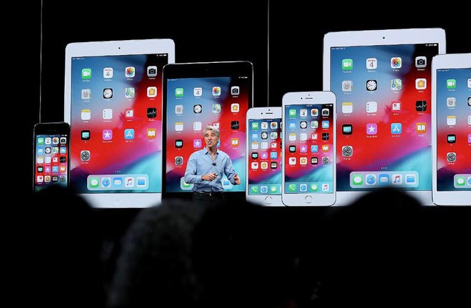 Các tin tức rò rỉ về iPhone X cho thấy một Apple đang sợ phải sáng tạo? - Ảnh 1.