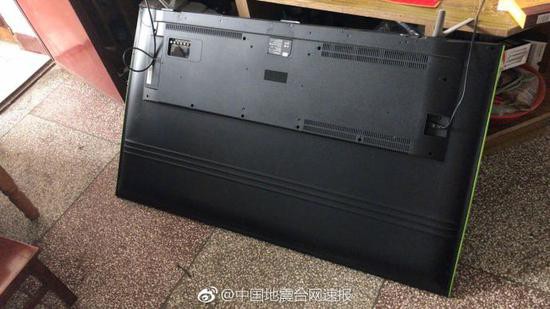 Cảnh tan hoang sau động đất 5,9 độ Richter tại Trung Quốc ảnh hưởng tới Việt Nam - Ảnh 5.