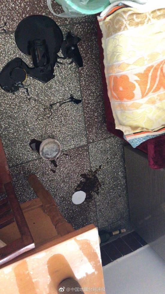 Cảnh tan hoang sau động đất 5,9 độ Richter tại Trung Quốc ảnh hưởng tới Việt Nam - Ảnh 11.