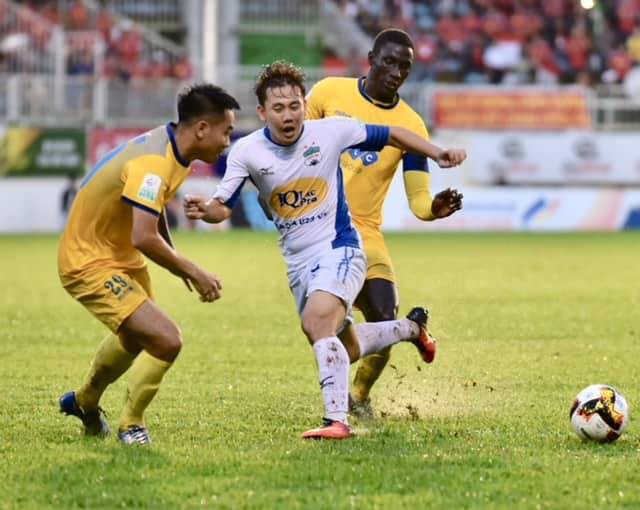 KẾT THÚC HAGL 0-3 Thanh Hóa: Ngày đáng quên của Công Phượng và đồng đội - Ảnh 1. KẾT THÚC HAGL 0-3 Thanh Hóa: Ngày đáng quên của Công Phượng và đồng đội - Ảnh 1.