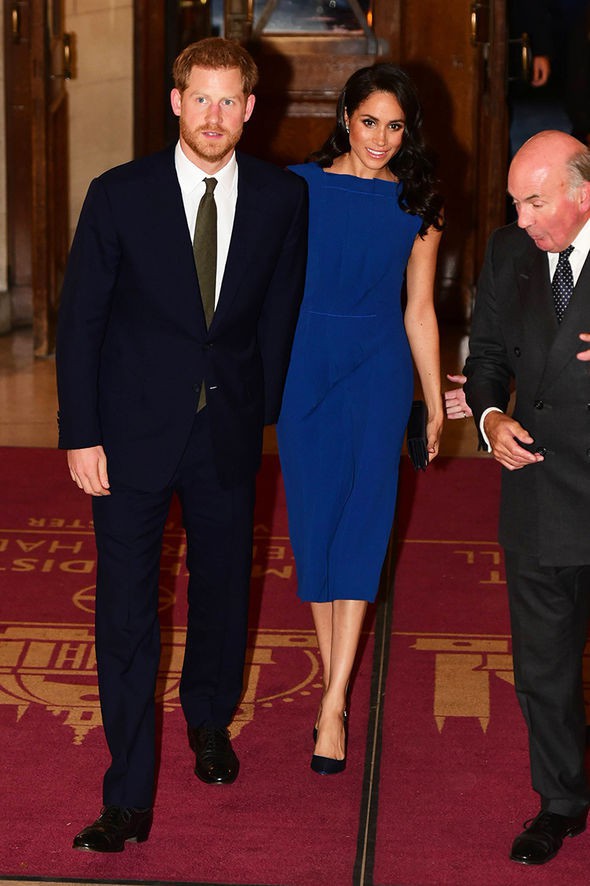 Dù được chồng và gia đình chồng yêu chiều hết mực, Meghan lần đầu tiết lộ điều cô không thích khi trở thành nàng dâu hoàng gia - Ảnh 2. Dù được chồng và gia đình chồng yêu chiều hết mực, Meghan lần đầu tiết lộ điều cô không thích khi trở thành nàng dâu hoàng gia - Ảnh 2.