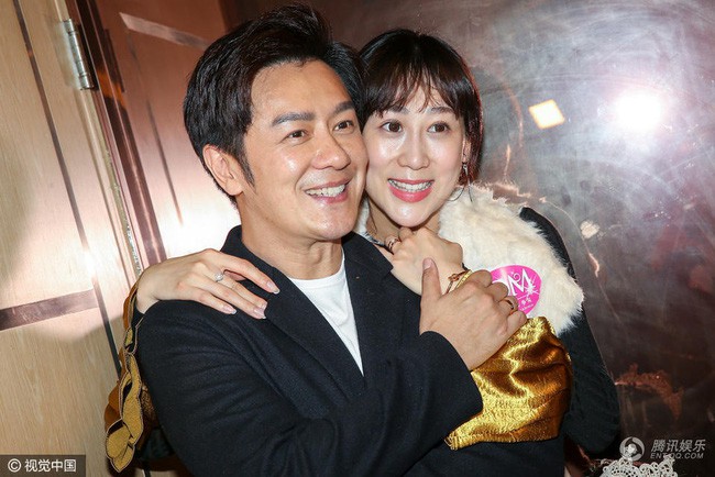 Dàn nam diễn viên TVB chứng minh tuổi tác không là gì khi phong độ luôn đỉnh cao, U60 vẫn thần thái ngút trời - Ảnh 24. Dàn nam diễn viên TVB chứng minh tuổi tác không là gì khi phong độ luôn đỉnh cao, U60 vẫn thần thái ngút trời - Ảnh 24.