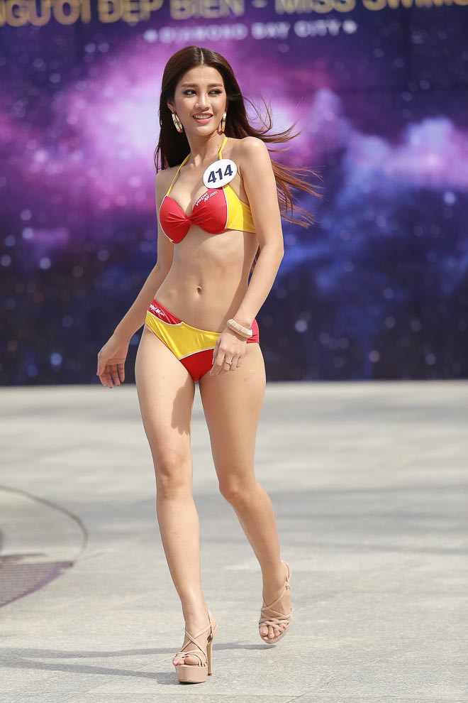 Các thí sinh Hoa hậu Hoàn vũ Việt Nam thi bikini nóng bỏng, lộ nhược điểm cơ thể - Ảnh 6.