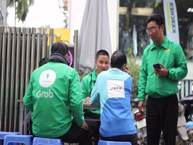 Bộ GTVT trình hàng loạt quy định siết Uber, Grab - Ảnh 1.