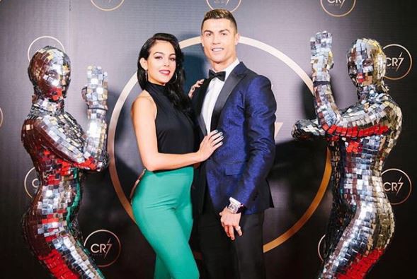 Georgina lần đầu so deep, thán phục nghị lực của Ronaldo - Ảnh 2.