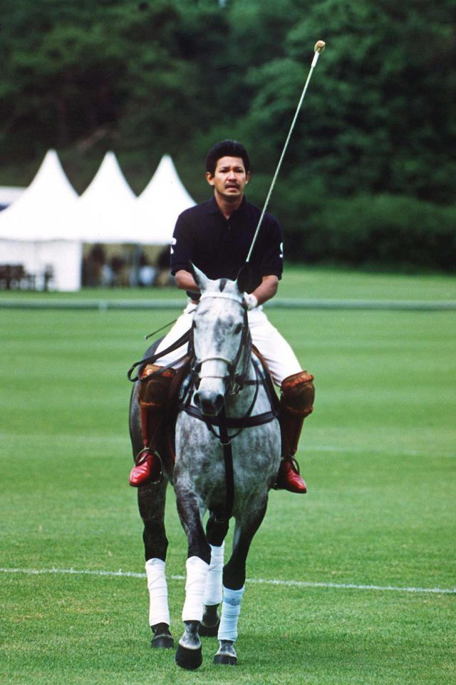 Hoàng tử Brunei, cầu thủ giàu nhất thế giới bóng đá - Ảnh 3.