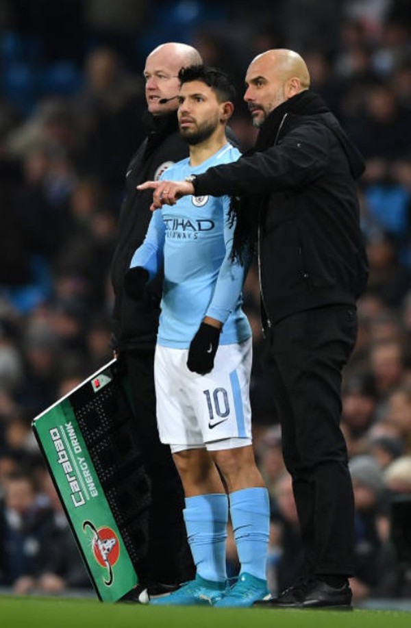 ĐIỂM NHẤN Man City 2-1 Bristol: Man City thắng nhọc, cần mua Sanchez ngay tháng Giêng - Ảnh 2.