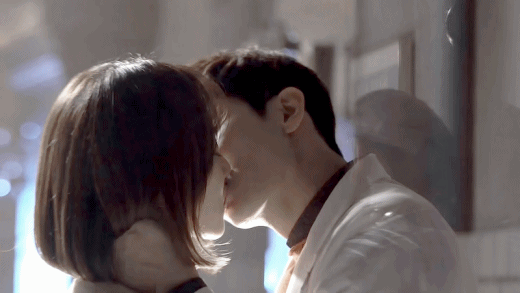 Những cảnh hôn trong phim Hàn khiến khán giả toát mồ hôi - Ảnh 4.