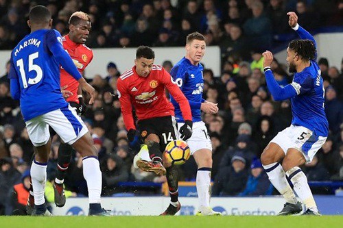 Sir Alex tiên đoán như thần, Lingard quả tài năng, đúng là ngôi sao M.U chính hiệu - Ảnh 3.