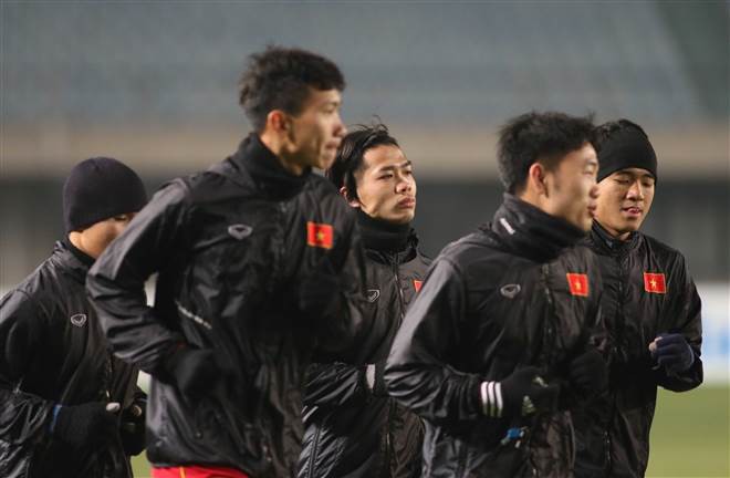 HLV Park Hang Seo và kế hoạch biến cầu thủ Việt Nam khỏe như Hàn Quốc - Ảnh 4.