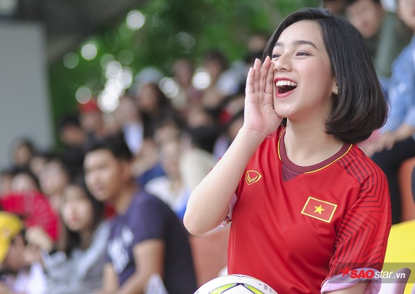 Nữ MC xinh đẹp mê Công Phượng, tin U23 Việt Nam hạ đẹp U23 Úc - Ảnh 5.