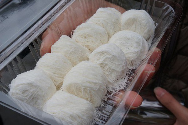 Độc đáo món kẹo râu rồng ở Trung Quốc phải quấn trên 16.000 vòng mới hoàn thành món ăn - Ảnh 10.