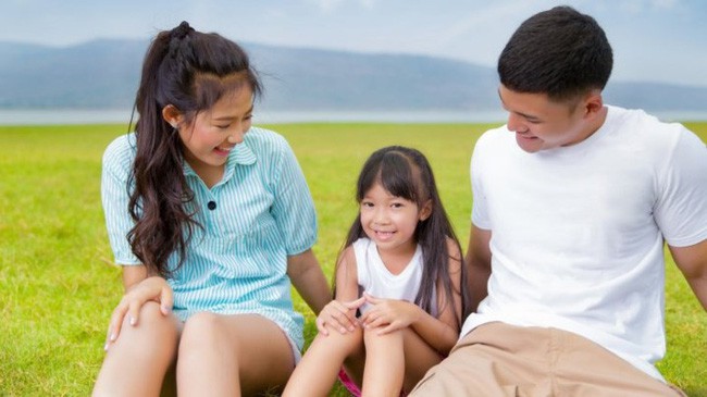 Trước 12 tuổi, cha mẹ nhất định phải nói với con 8 câu đáng giá này, trẻ sẽ sớm thành công và hạnh phúc - Ảnh 1. Trước 12 tuổi, cha mẹ nhất định phải nói với con 8 câu đáng giá này, trẻ sẽ sớm thành công và hạnh phúc - Ảnh 1.