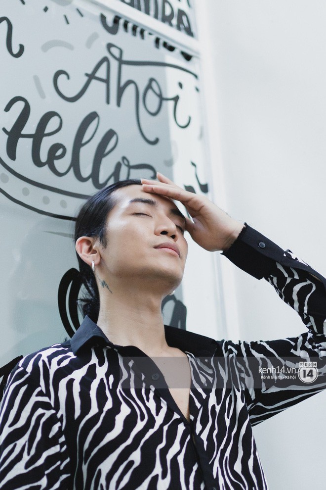 BB Trần: “Tôi giả gái vì muốn giữ hình ảnh của mẹ bên mình mãi” - Ảnh 6. BB Trần: “Tôi giả gái vì muốn giữ hình ảnh của mẹ bên mình mãi” - Ảnh 6.