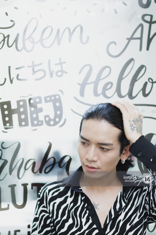 BB Trần: “Tôi giả gái vì muốn giữ hình ảnh của mẹ bên mình mãi” - Ảnh 9. BB Trần: “Tôi giả gái vì muốn giữ hình ảnh của mẹ bên mình mãi” - Ảnh 9.