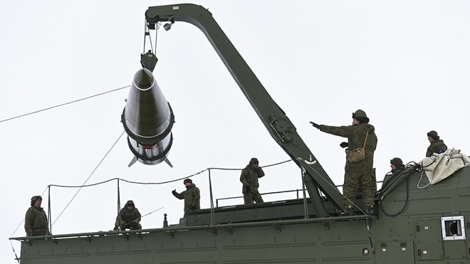 Nga triển khai tên lửa Iskander áp sát biên giới với Mông Cổ và Ukraina - Ảnh 1.