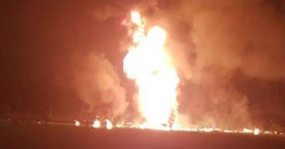 Hiện trường lửa cháy ngùn ngụt, người bị cháy đen do nổ đường ống ở Mexico - Ảnh 5.