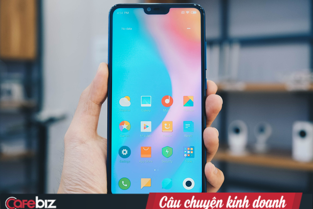 Thị trường smartphone Việt 2018: Bphone 3 tái xuất ngoạn mục, Vingroup lấn sân, nhưng các đại gia ngoại mới là đội bao sân và năm sau càng bành trướng hơn năm trước - Ảnh 3.