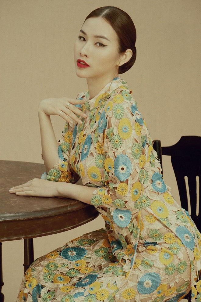Á hậu Thanh Trang cá tính khi diện áo dài cách tân - Ảnh 1.