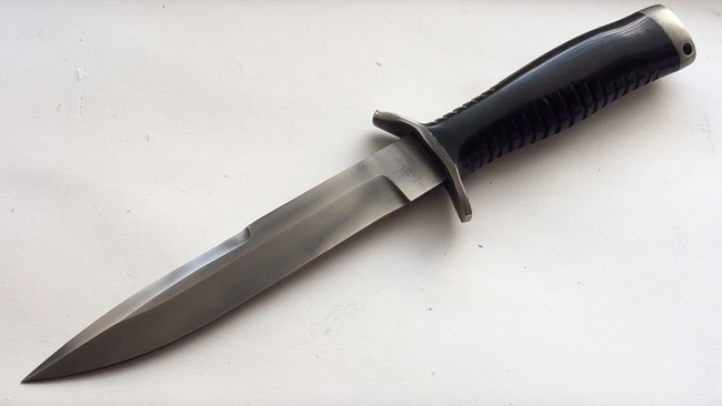 Ngắm dàn dao dành riêng cho đặc nhiệm Nga - Ảnh 2.