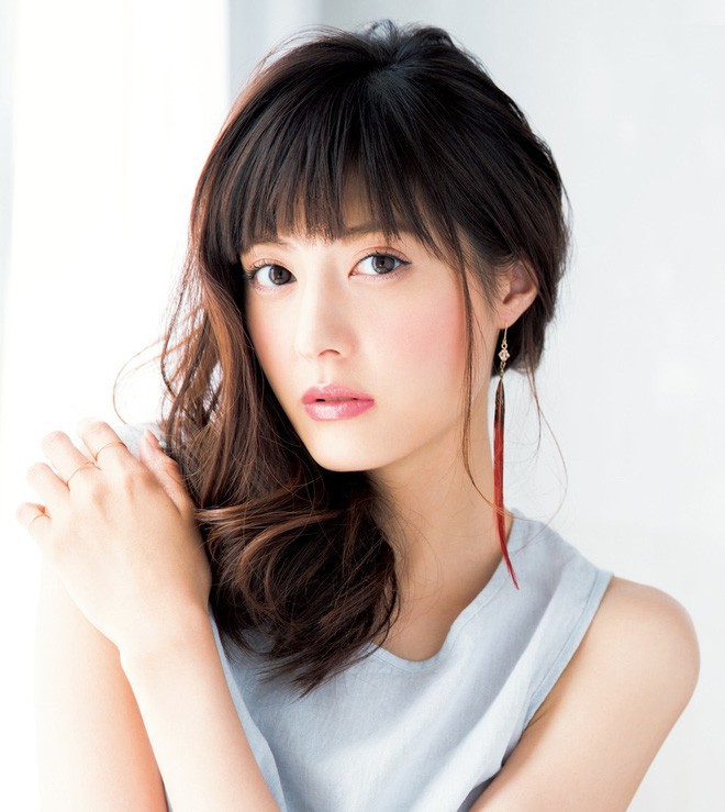 Những bóng hồng cực sexy, nóng bỏng của các cầu thủ Nhật Bản, toàn là diễn viên, người mẫu nội y nổi tiếng xinh đẹp - Ảnh 16.