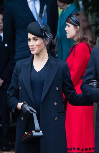 Nhìn lại hành trình mang thai của công nương Meghan Markle giữa tâm bão dư luận - Ảnh 11.