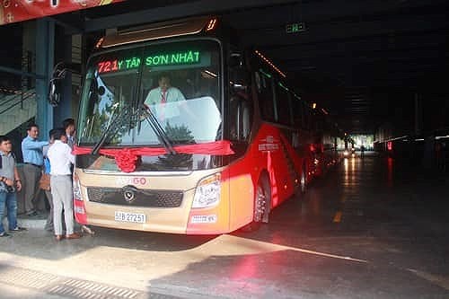 Xe buýt 5 sao Tân Sơn Nhất đi Vũng Tàu lăn bánh trước Tết - Ảnh 1.