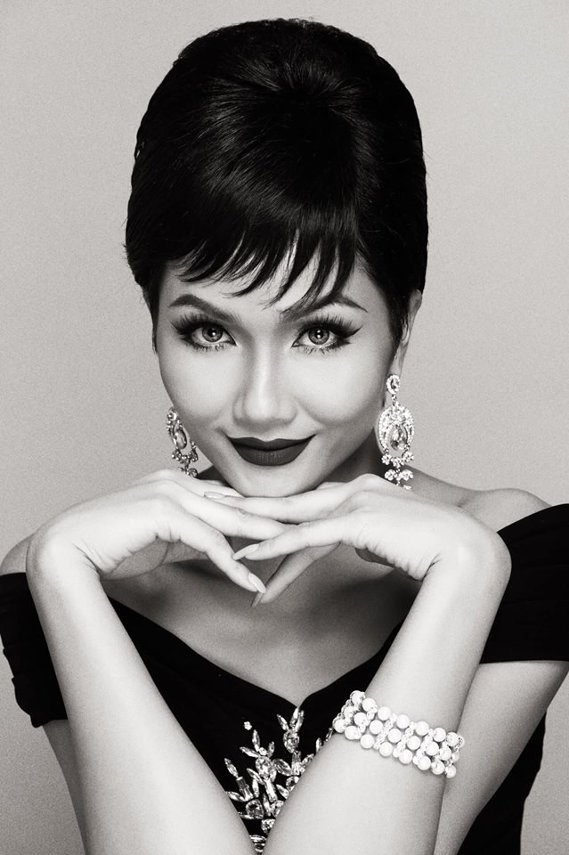 HHen Niê hóa thân thành huyền thoại Audrey Hepburn mừng ngày trở thành Hoa hậu đẹp nhất thế giới - Ảnh 6.