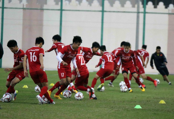 Trọng Hoàng bình phục chấn thương, cơ hội cho tiền đạo trẻ của HAGL dần khép lại tại Asian Cup 2019 - Ảnh 2.